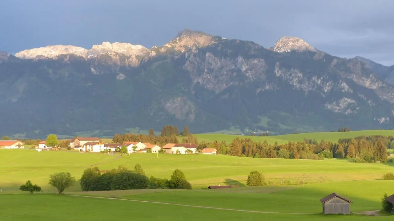 Apartment Allgaeuer-Landhaus-Stocker Hopferau