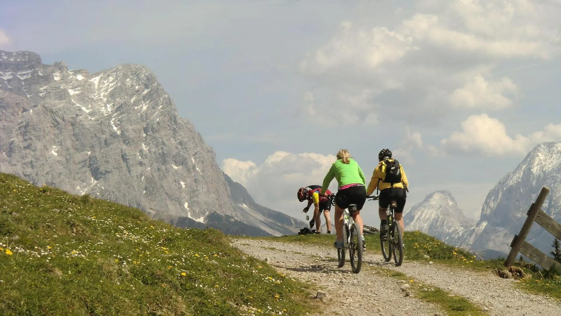 Allgaeuer-Landhaus-Stocker Hopferau